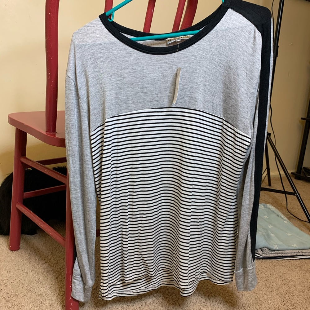 Loose fit, comfy long sleeve top